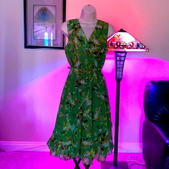 George Me Ruffle Hem Dress - Picture 3 of 11